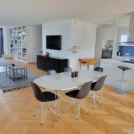 Ocean View In Downtown Apartment *